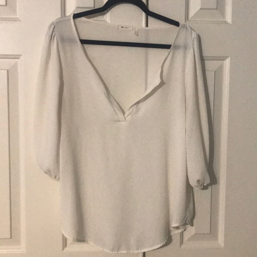 3/4 sleeve cream colored blouse
